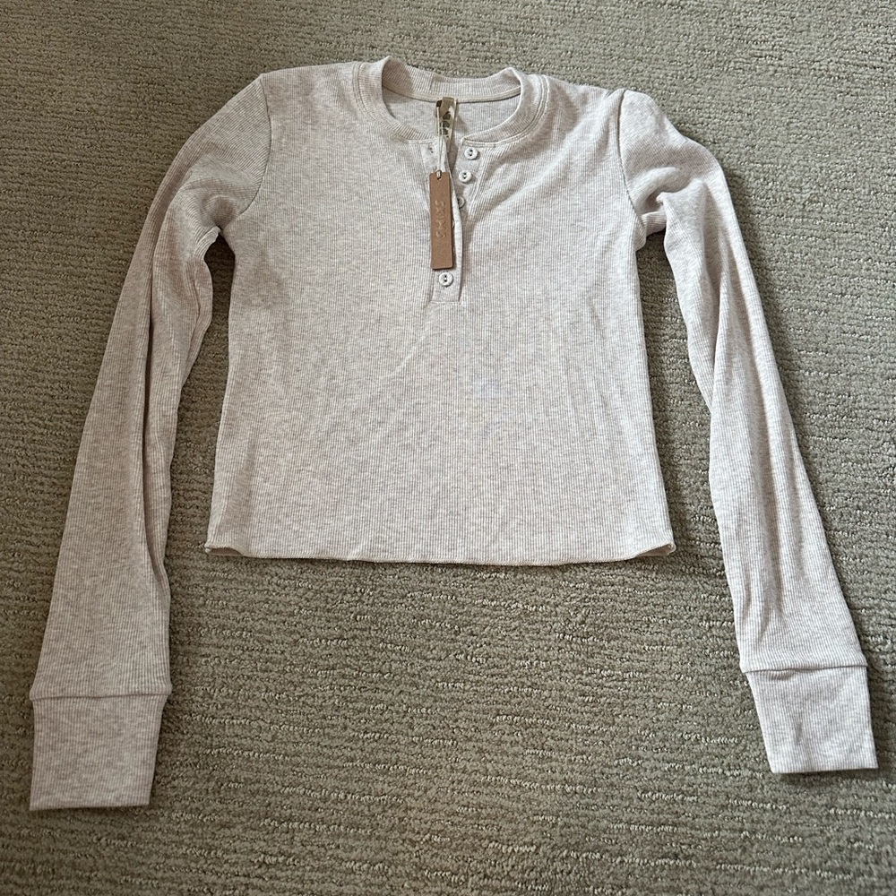 Skims Henley Longsleeve NWT